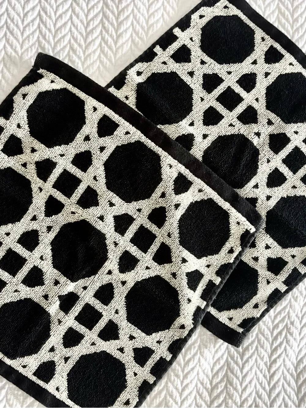 Mackenzie Childs Set of 2 Washcloths Trellis black and white pattern Brand NEW!